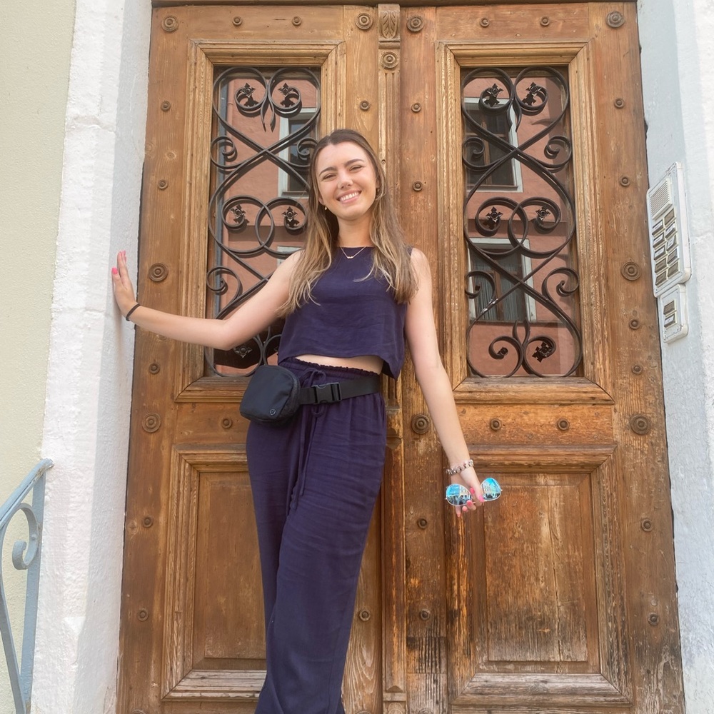 Meet your Posher, Kelsey